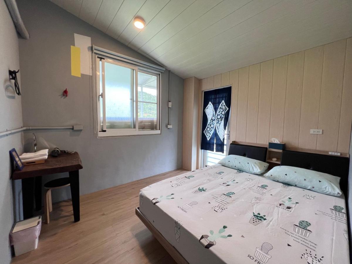 Back To Real Hostel Taitung Exterior photo